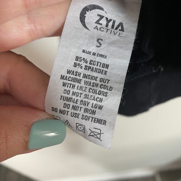 Zyia Active Black Hooded Pullover Sweater Front Pocket Sz S - Picture 7 of 9